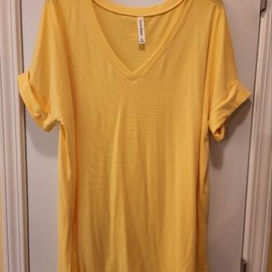 Zenana cuffed short sleeve top